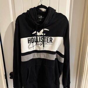 Hollister Men's Hoodie "Oreo Sandwich" in Black, White, and Gray XL